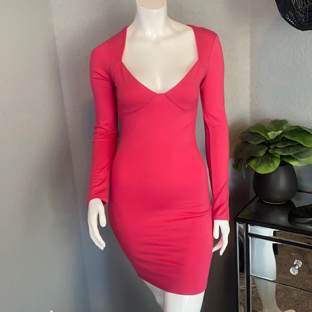Long sleeve pink dress
